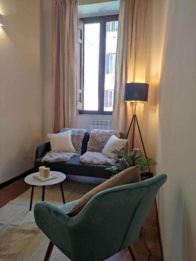 Appartamento Via Dei Serpenti Rome Luaran gambar